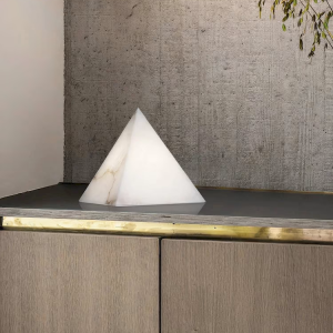 Alabaster Table Lamp, model HPL-000011