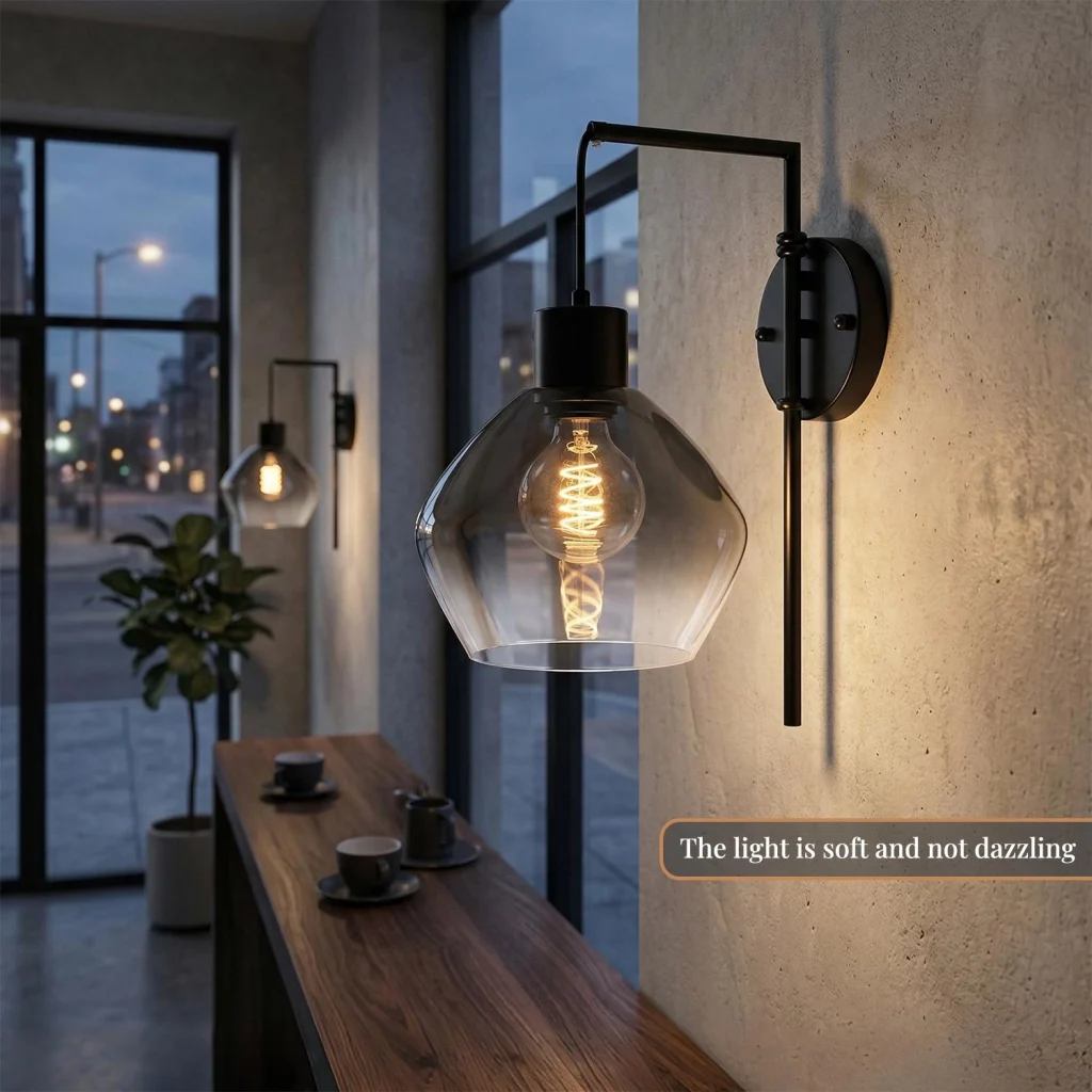 Glass Wall Sconce, model HPL-000909